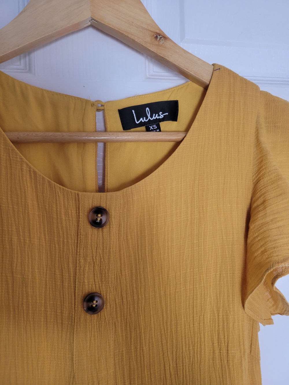 NWT Lulus Golden Yellow Flutter Sleeve Jumpsuit - Picture 6 of 10